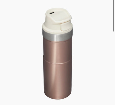 CLASSIC TRIGGER-ACTION TRAVEL MUG